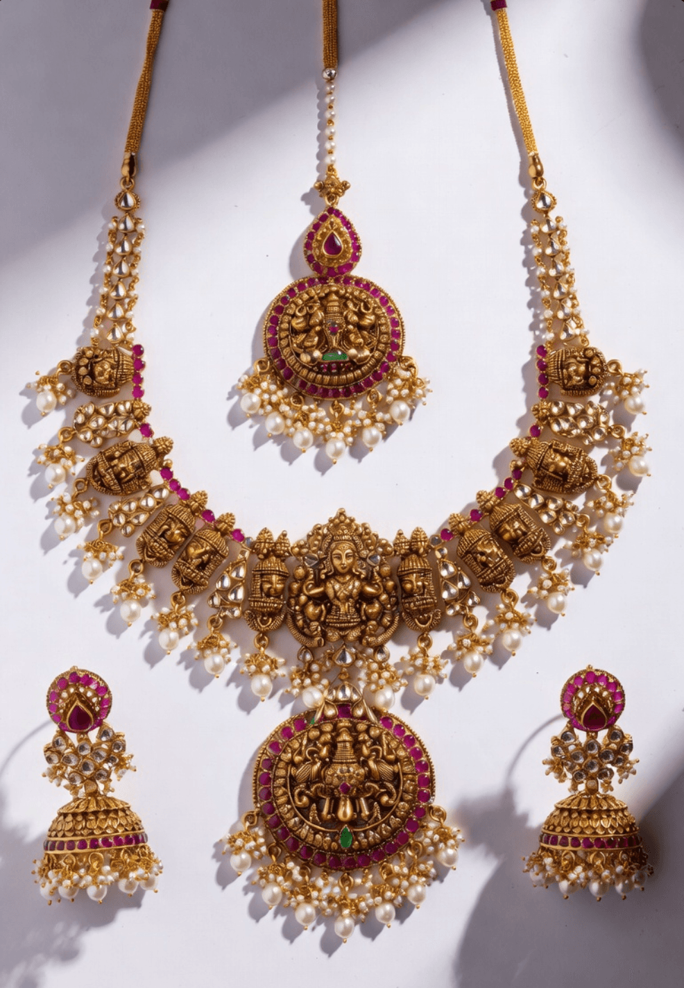 Temple Jewellery Set